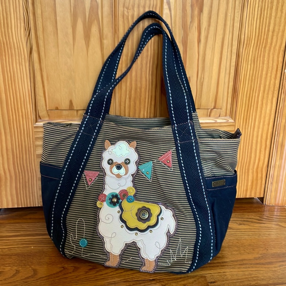 Llama / Alpaca Chala Tote Bag